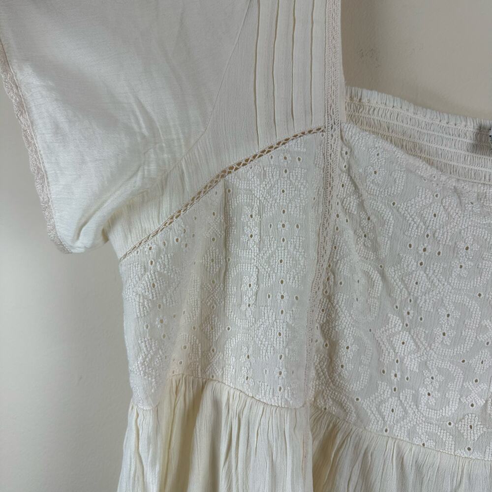 American Eagle Outfitters Cream Eyelet Cotton Crop Top - Picture 3 of 7